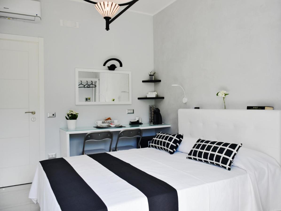 Costantino Suites Sorrento Exteriör bild